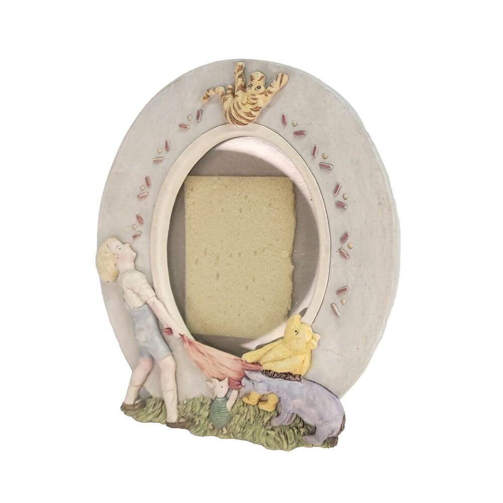 Charpente Winnie The Pooh 3D Picture Frame 5" Oval Disney Tigger Piglet Eeyore